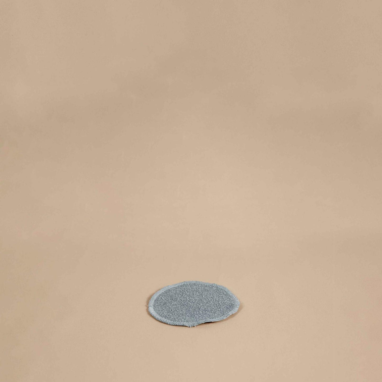 Pad igiene occhi e orecchie per cani e gatti, con argento colloidale, ecosostenibile, morbido, a marchio Aninature distribuito da Orme Differenti