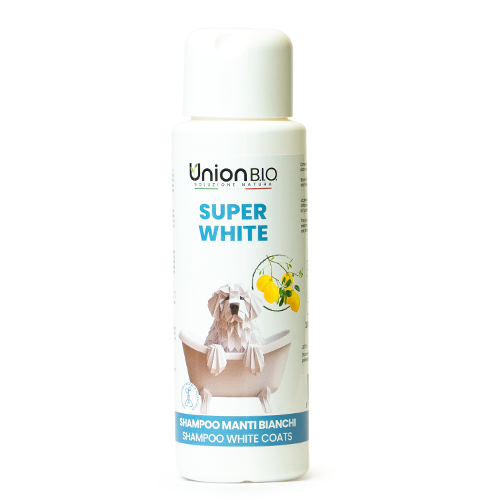 Shampoo manti bianchi per cani Super White, effetto lucente e sbiancante, di Union Bio, distribuito da Orme Differenti