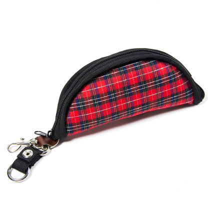 Ciotola da viaggio pieghevole e impermeabile, rosso e nera, chiusa, apribile con zip, di Farm Company distribuita da Orme Differenti