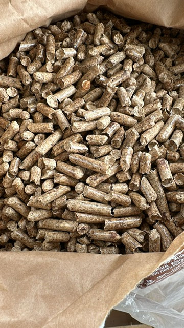 lettiera per uccelli, rettili e piccoli roditori, biodegradabile, naturale, di Croita, distribuita da Orme Differenti