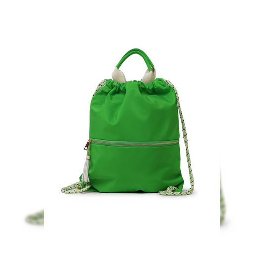 Zaino per cani ergonomico e capiente, verde, leggero, di One Dog distribuito da Orme Differenti
